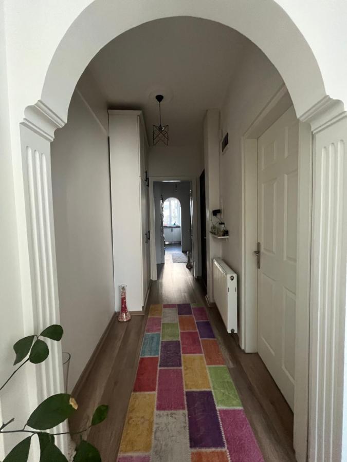 Centrally Located, 2+1 House In Taksim, Cihangir Apartment Istanbul Bagian luar foto