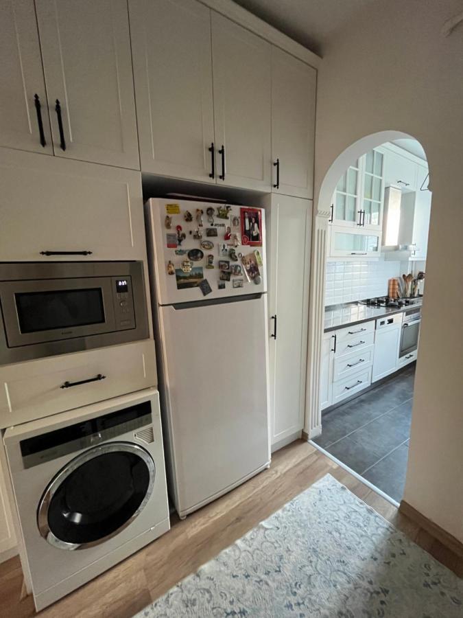 Centrally Located, 2+1 House In Taksim, Cihangir Apartment Istanbul Bagian luar foto