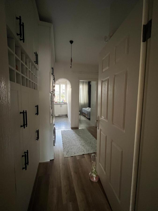 Centrally Located, 2+1 House In Taksim, Cihangir Apartment Istanbul Bagian luar foto