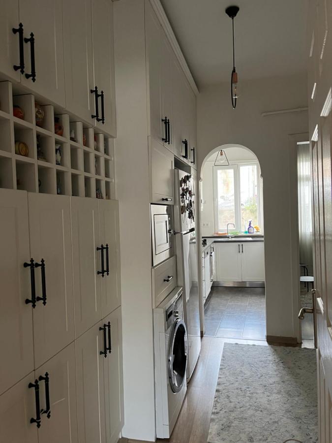 Centrally Located, 2+1 House In Taksim, Cihangir Apartment Istanbul Bagian luar foto