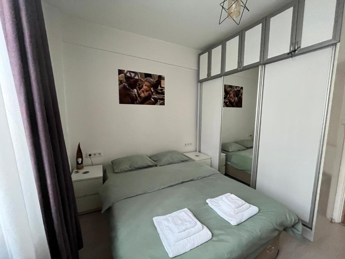 Centrally Located, 2+1 House In Taksim, Cihangir Apartment Istanbul Bagian luar foto