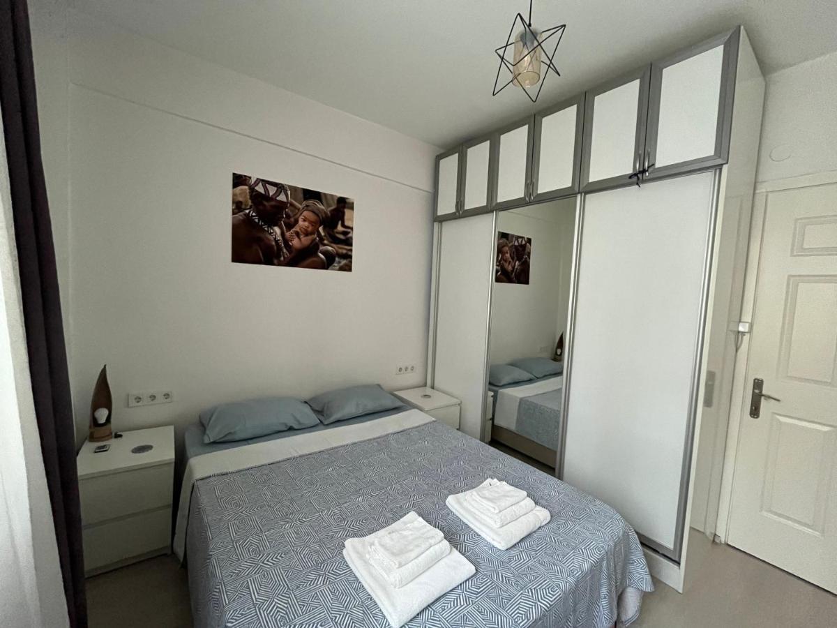 Centrally Located, 2+1 House In Taksim, Cihangir Apartment Istanbul Bagian luar foto